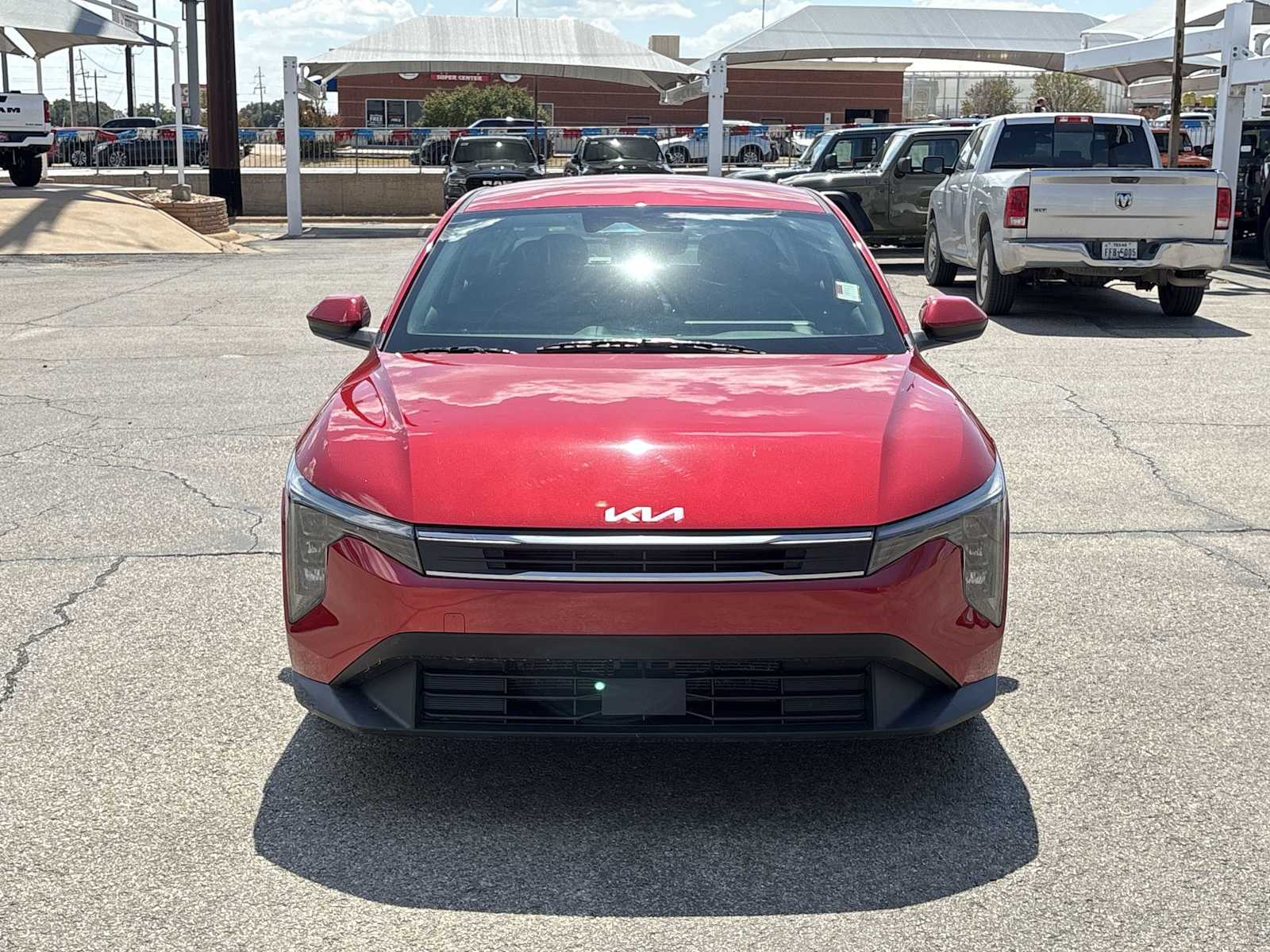 2025 Kia K4 LXS photo 3