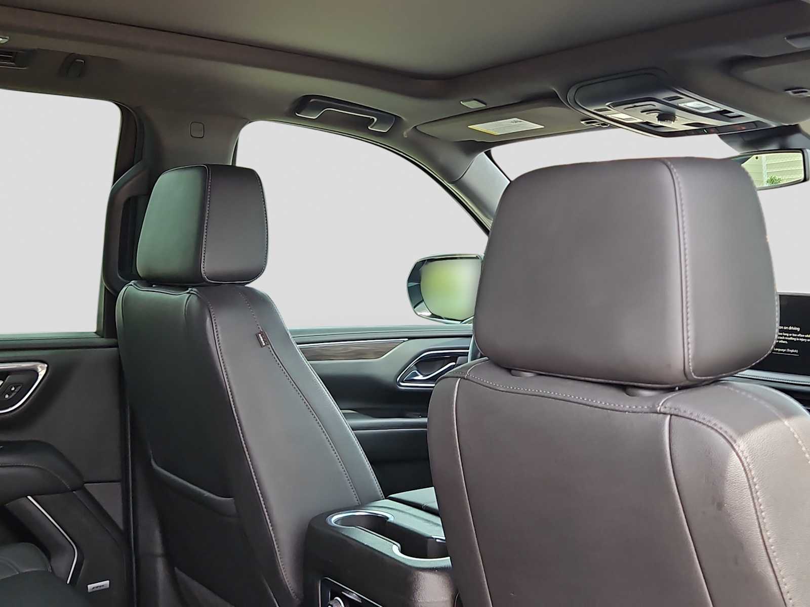 Thumbnail: 2023 Chevrolet Tahoe - 14