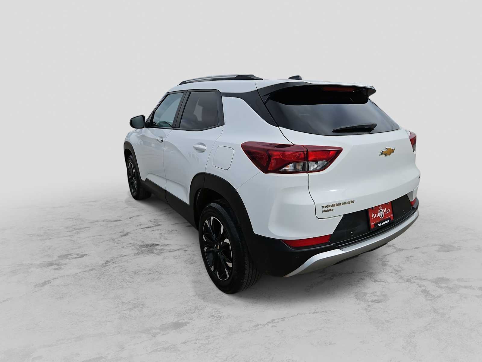 Thumbnail: 2023 Chevrolet TrailBlazer - 6