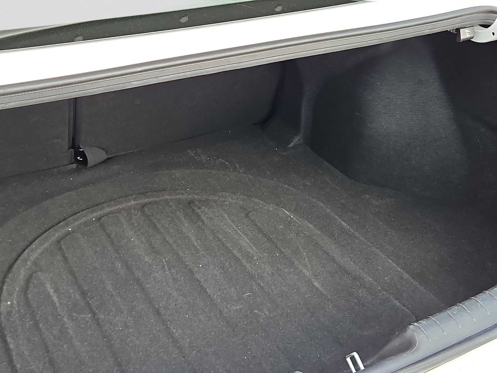 Thumbnail: 2025 Hyundai Elantra - 23