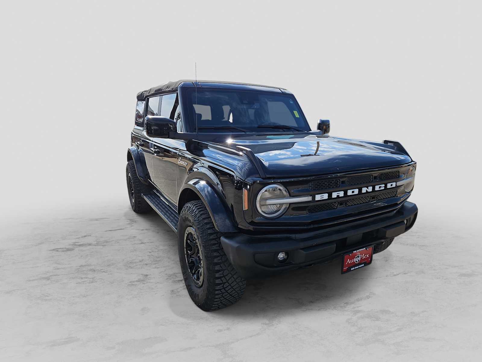Thumbnail: 2022 Ford Bronco - 2