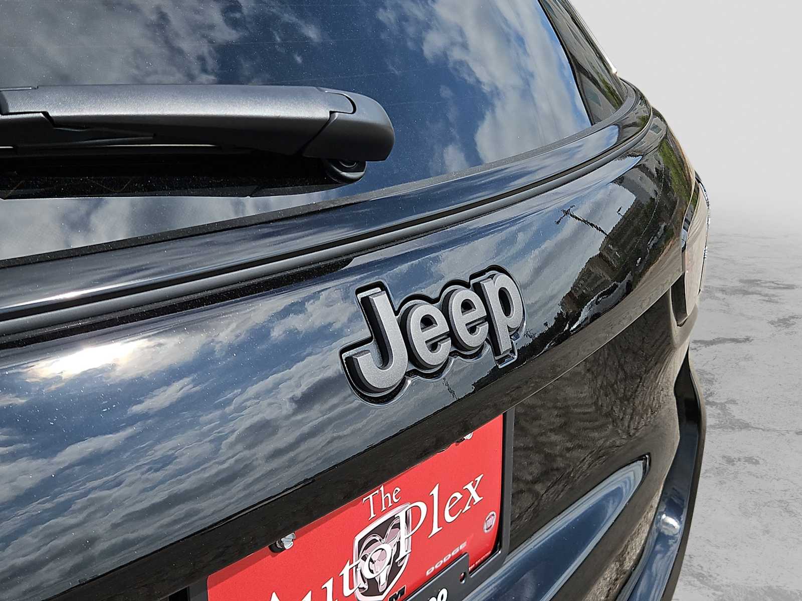 Thumbnail: 2026 Jeep Compass - 11