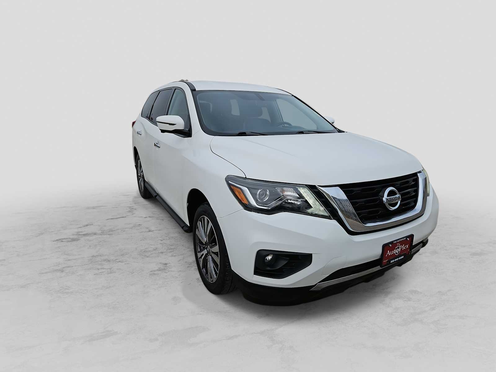 Thumbnail: 2020 Nissan Pathfinder - 2