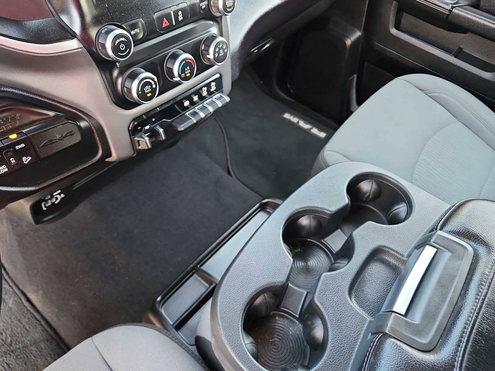 Thumbnail: 2024 RAM 2500 - 19