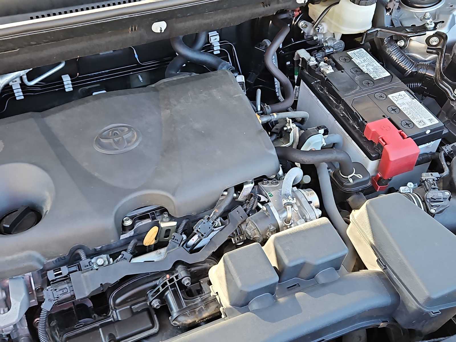 Thumbnail: 2024 Toyota RAV4 - 17