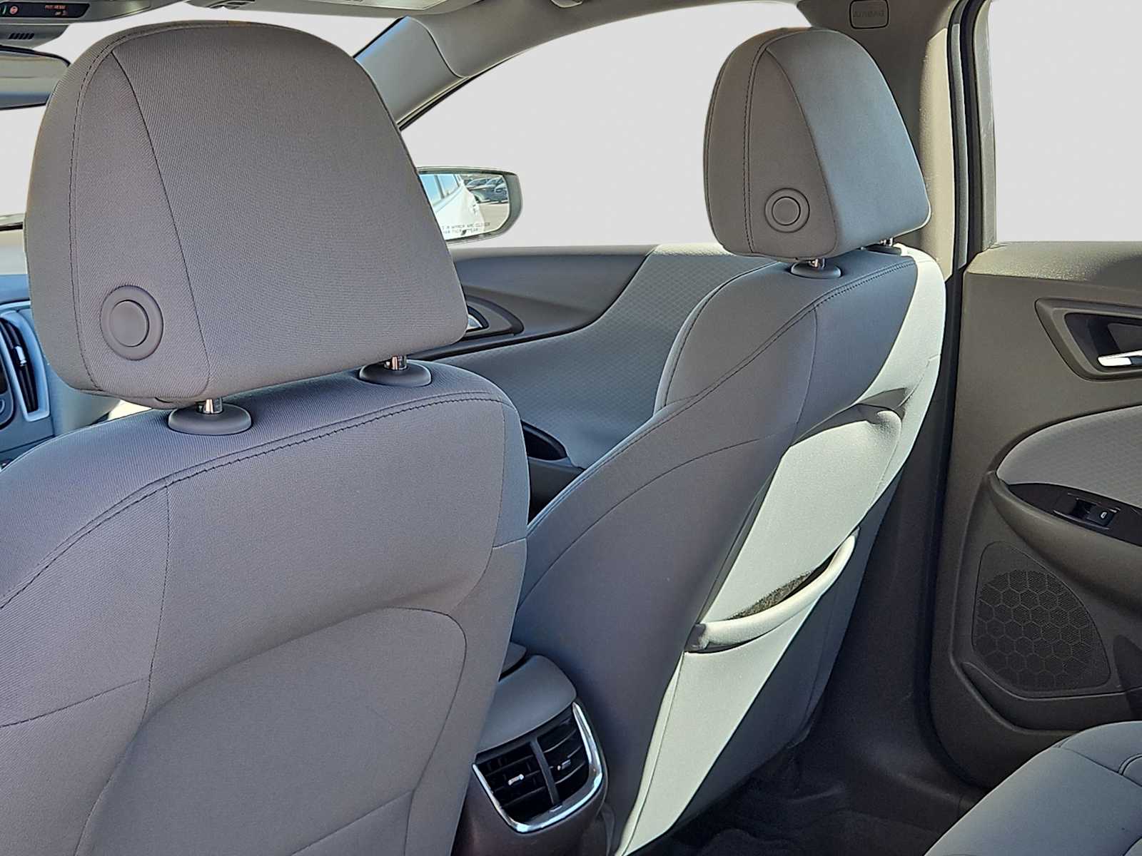 Thumbnail: 2024 Chevrolet Malibu - 16