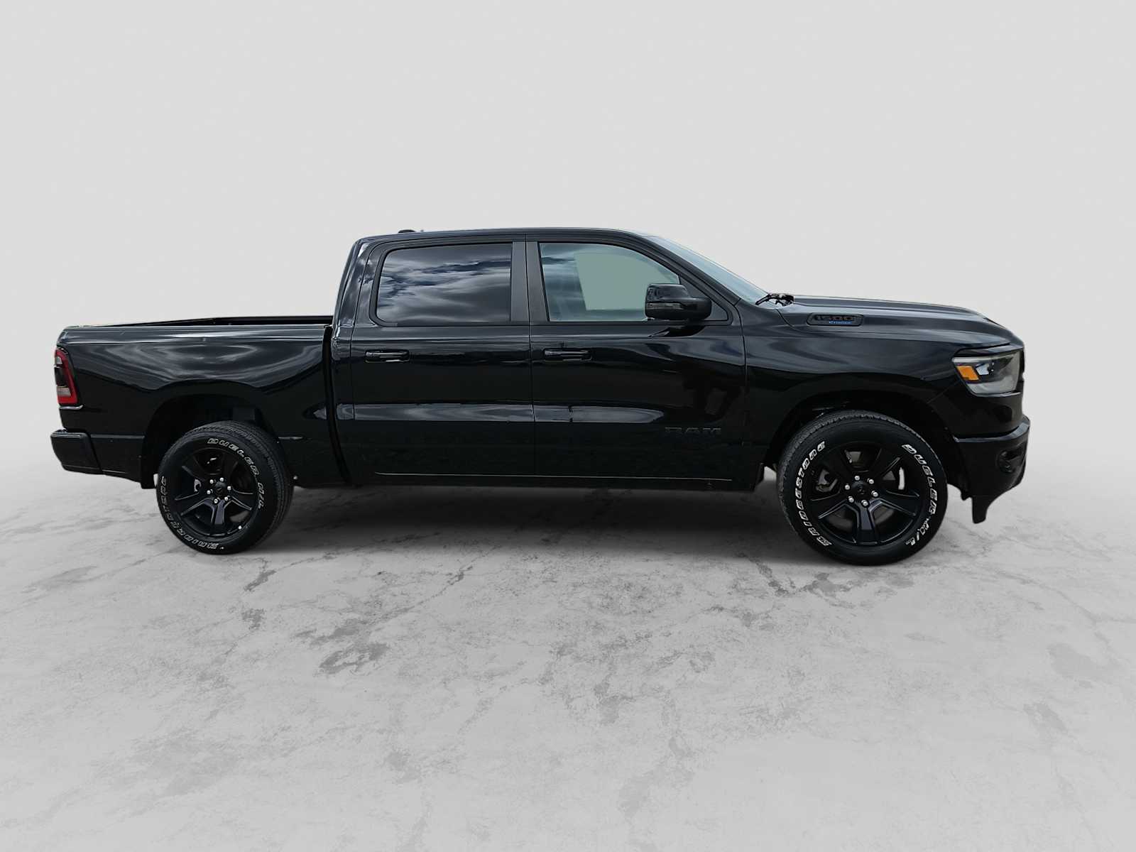 Thumbnail: 2023 RAM 1500 - 8