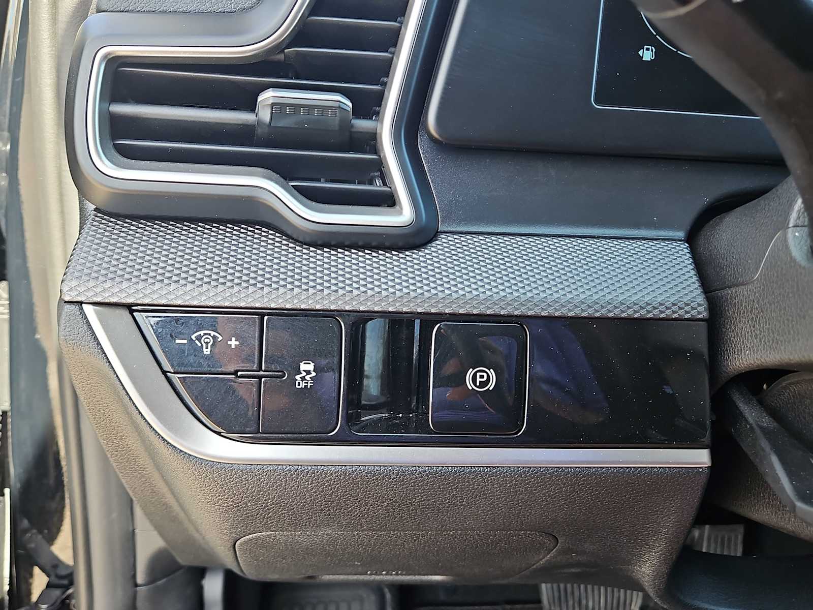 Thumbnail: 2025 Kia Sportage - 23