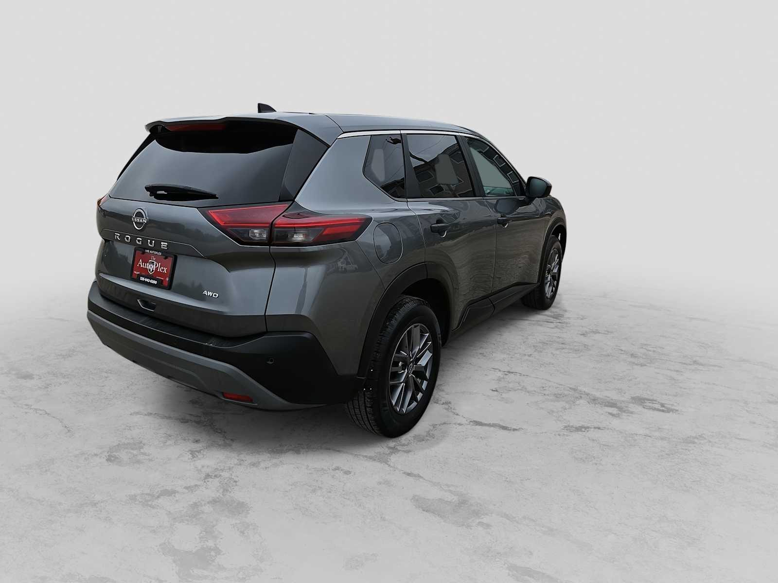 Thumbnail: 2023 Nissan Rogue - 8