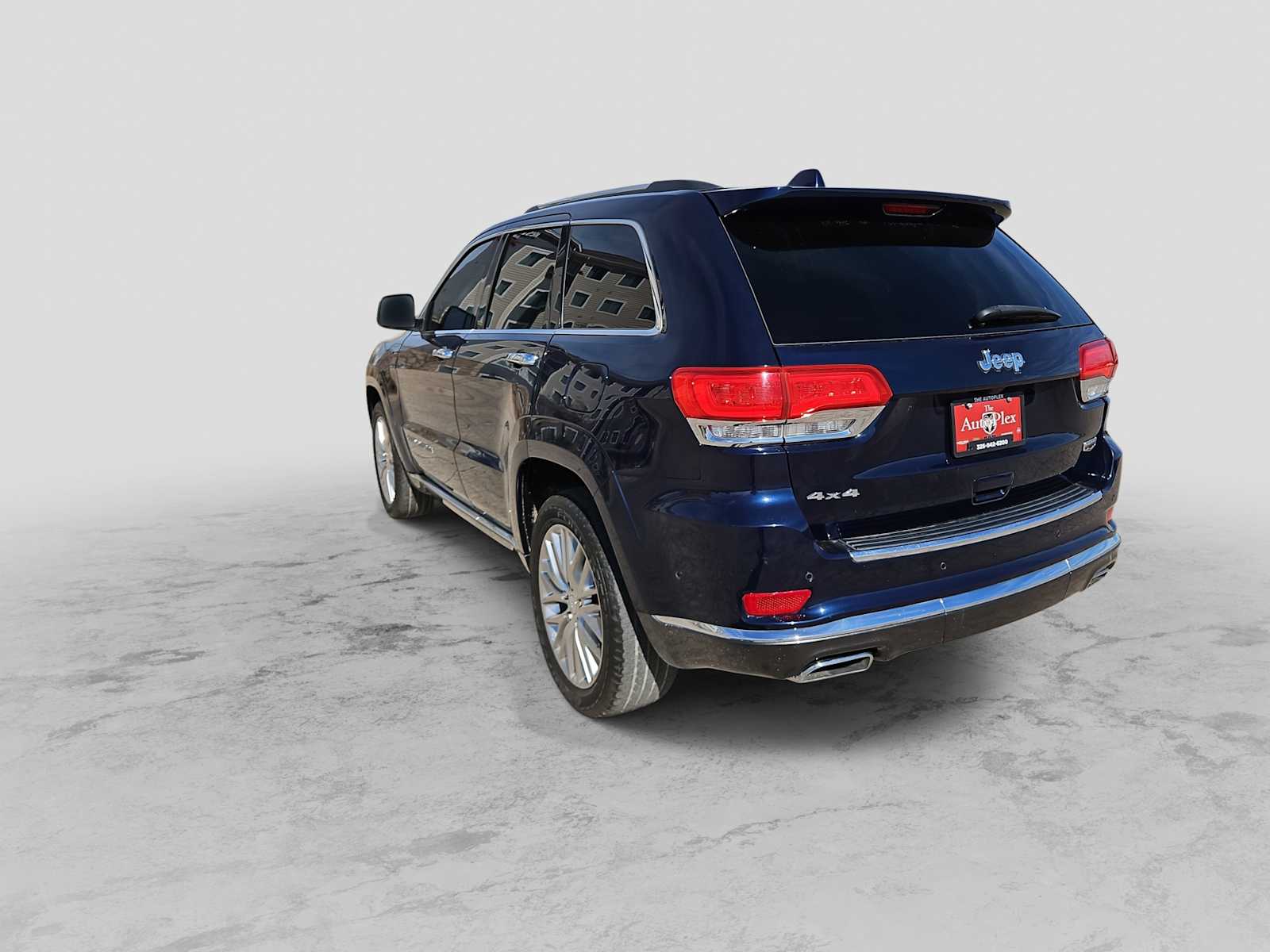 Thumbnail: 2017 Jeep Grand Cherokee - 6