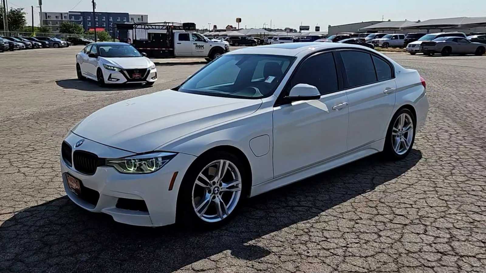 Thumbnail: 2018 BMW 3 Series - 4