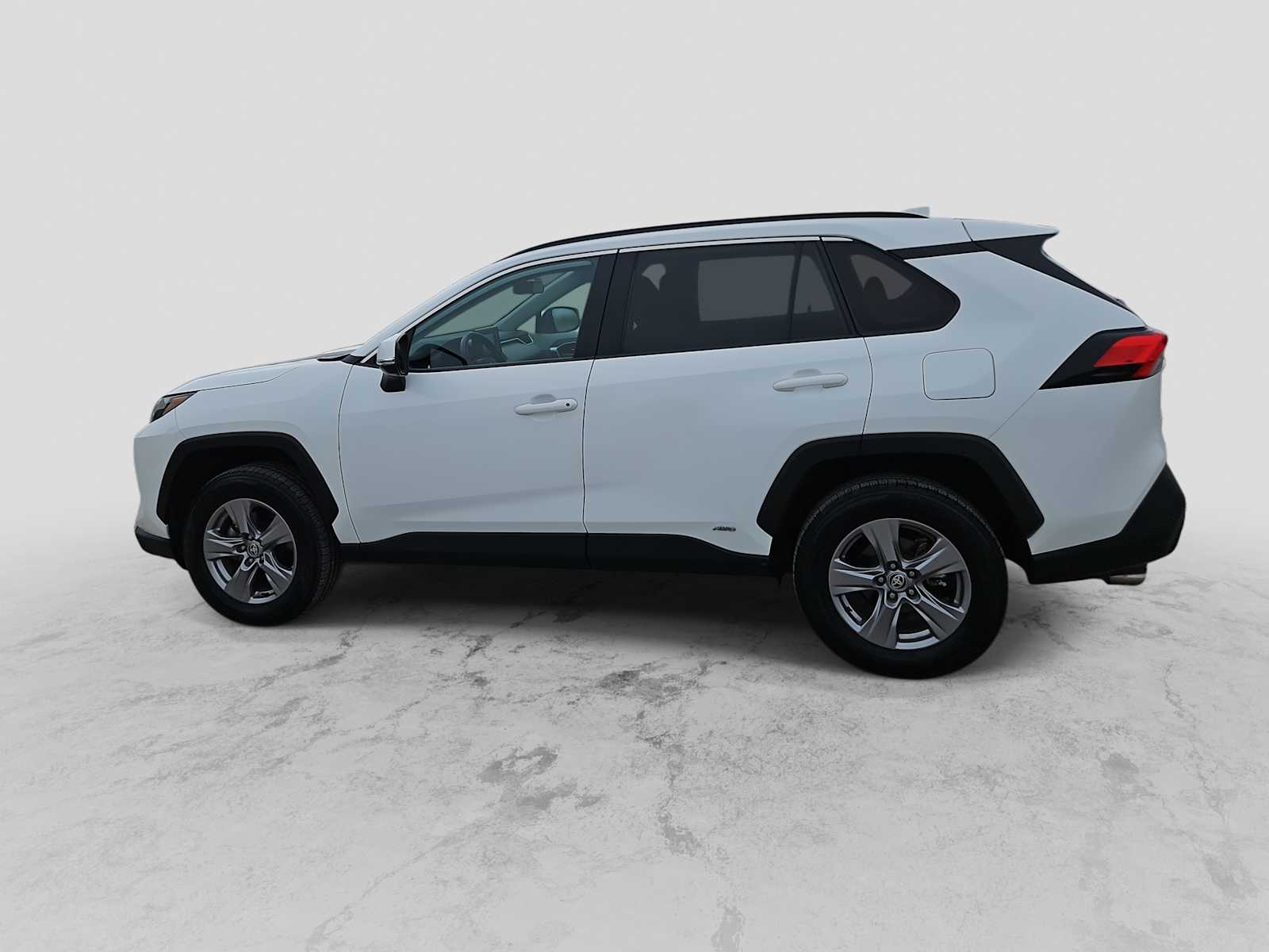 Thumbnail: 2022 Toyota RAV4 - 5