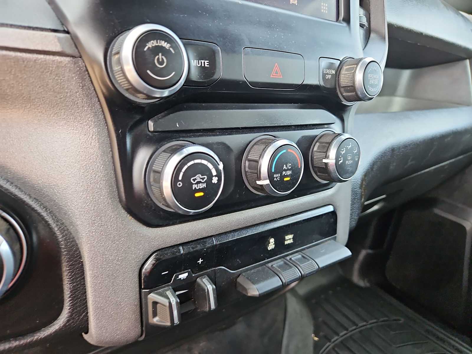 2024 RAM 2500 Tradesman 28