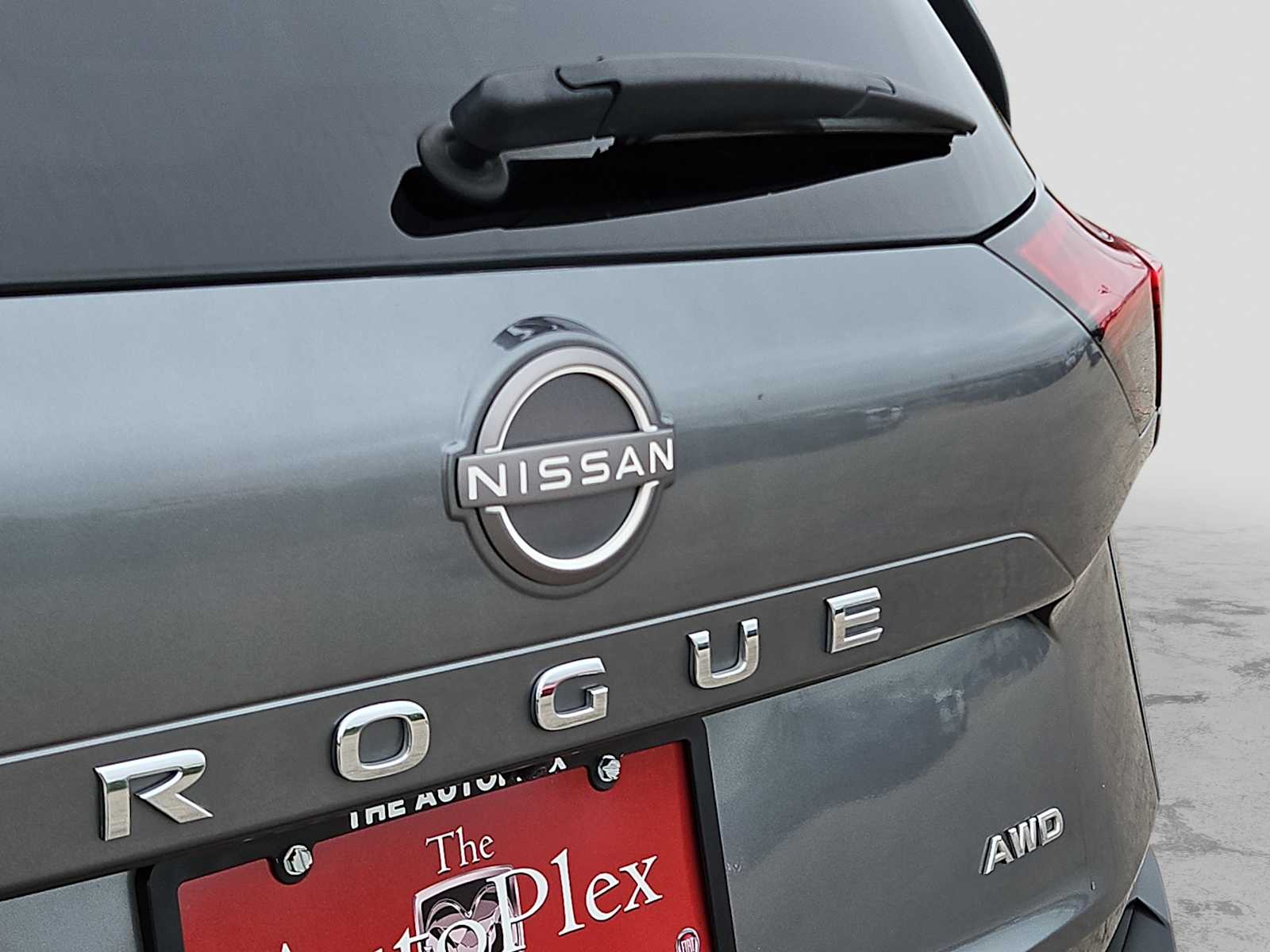 Thumbnail: 2023 Nissan Rogue - 11