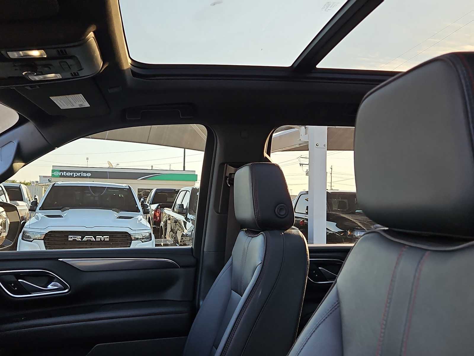 Thumbnail: 2023 Chevrolet Suburban - 18