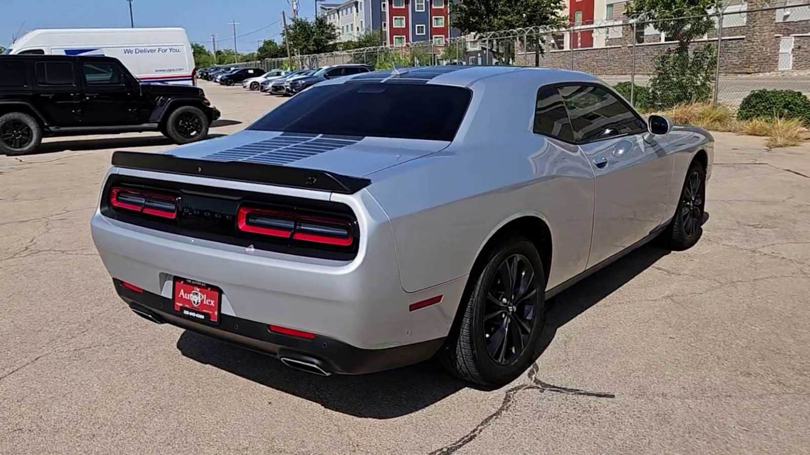 Thumbnail: 2021 Dodge Challenger - 7