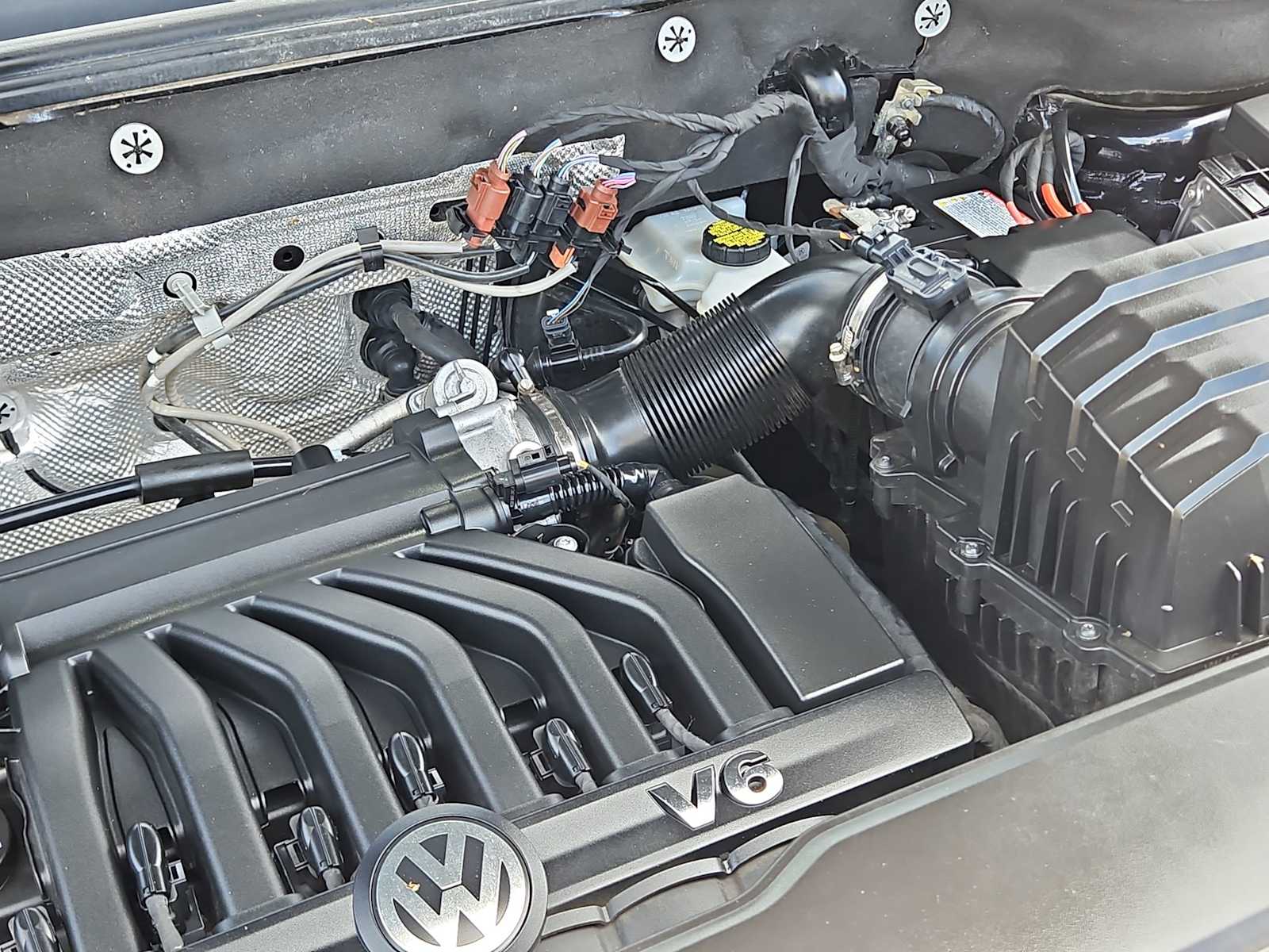 Thumbnail: 2021 Volkswagen Atlas - 17