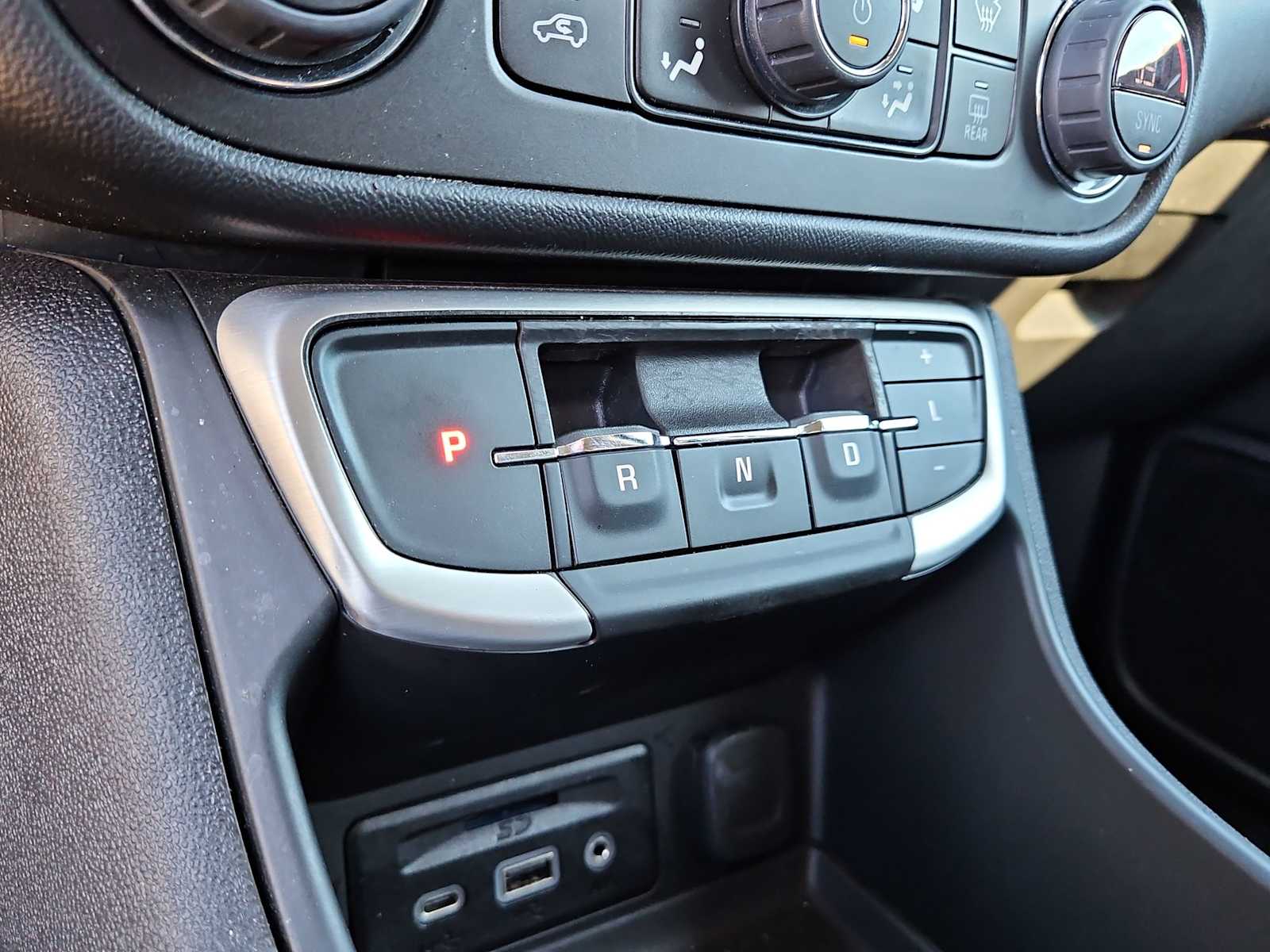 Thumbnail: 2024 GMC Terrain - 19