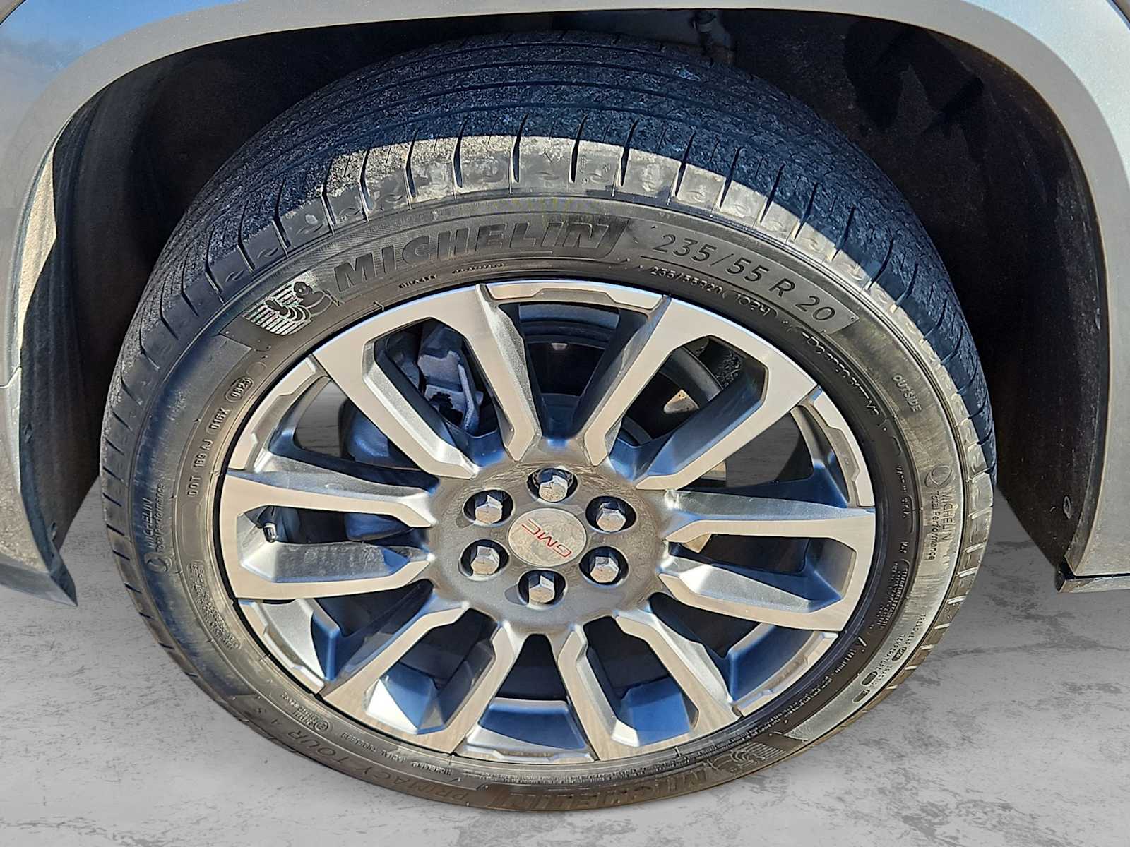 Thumbnail: 2023 GMC Acadia - 12