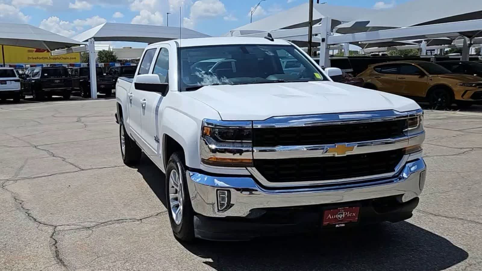 Used 2017 Chevrolet Silverado 1500 LT with VIN 3GCUKREC4HG459445 for sale in San Angelo, TX