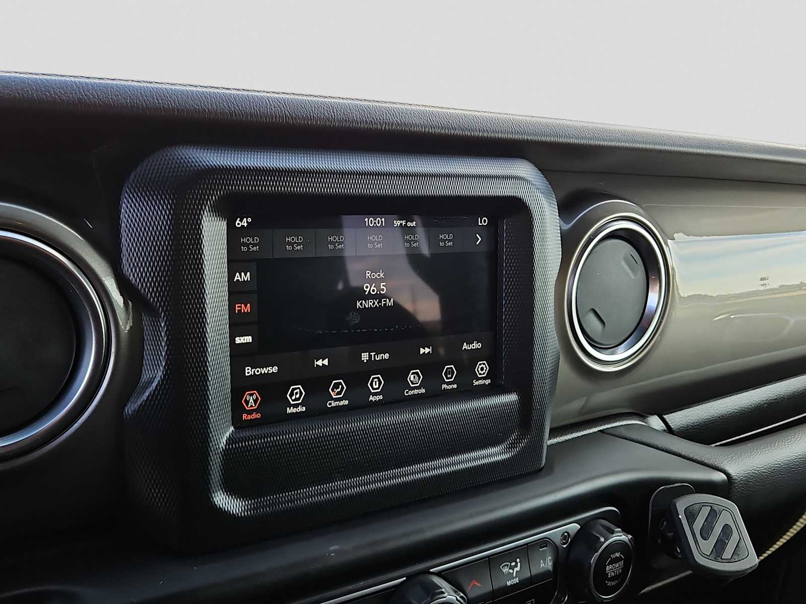 Thumbnail: 2021 Jeep Wrangler - 24