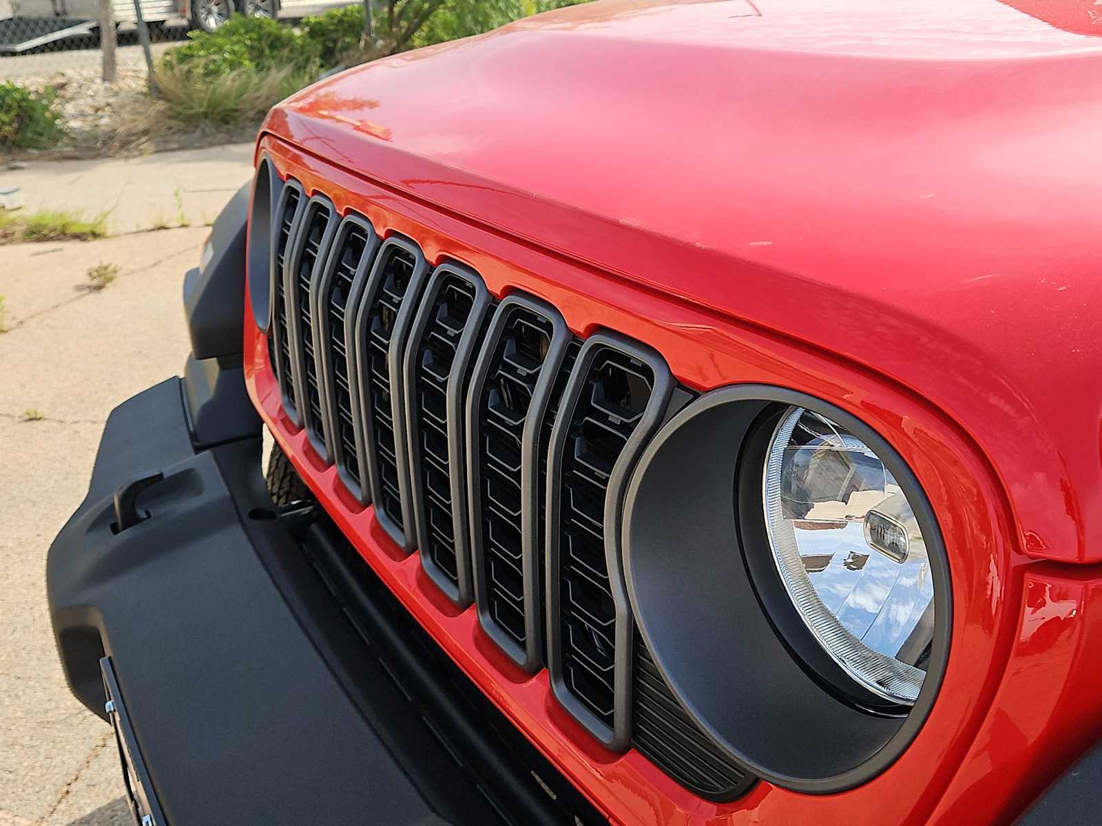 Thumbnail: 2025 Jeep Wrangler - 17