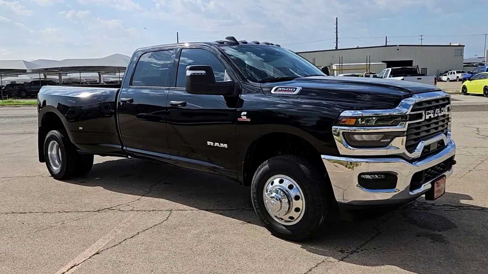 2025 RAM 3500 Big Horn 3