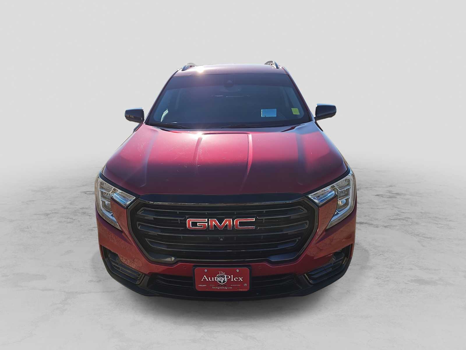 Thumbnail: 2024 GMC Terrain - 3