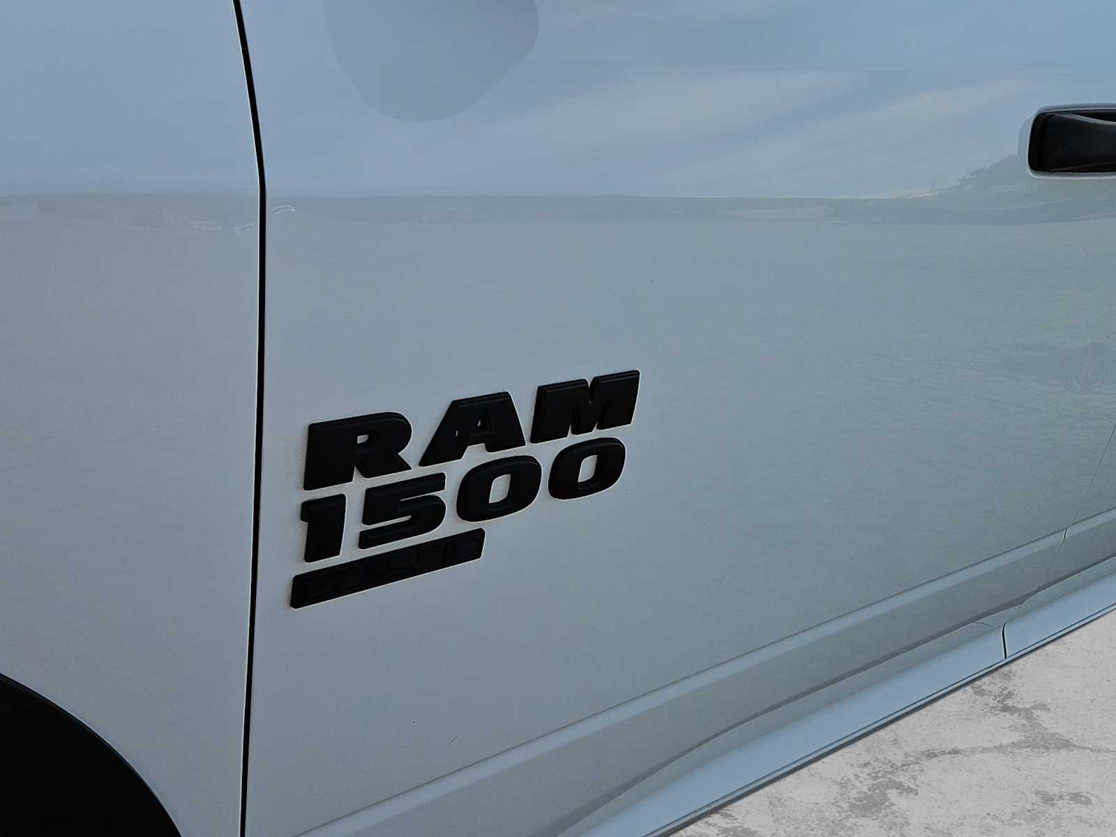 Thumbnail: 2024 RAM 1500 Classic - 11