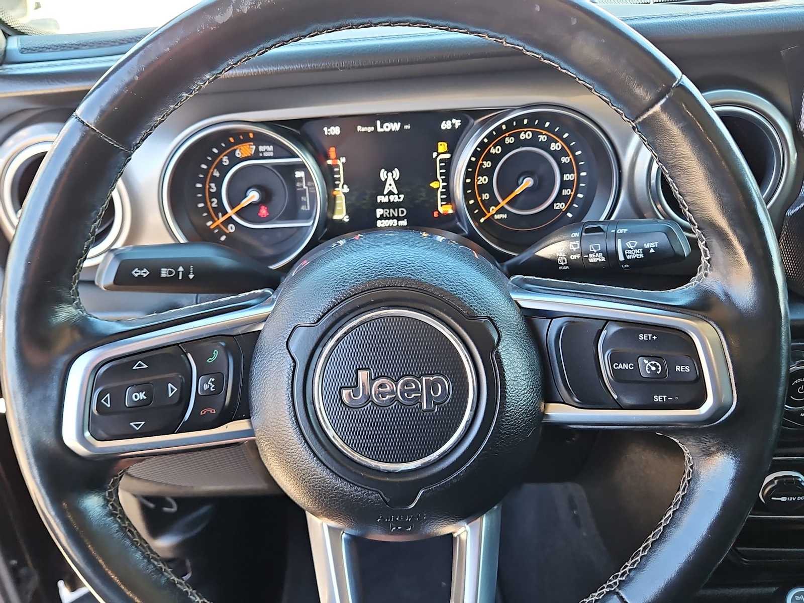 Thumbnail: 2020 Jeep Wrangler - 19