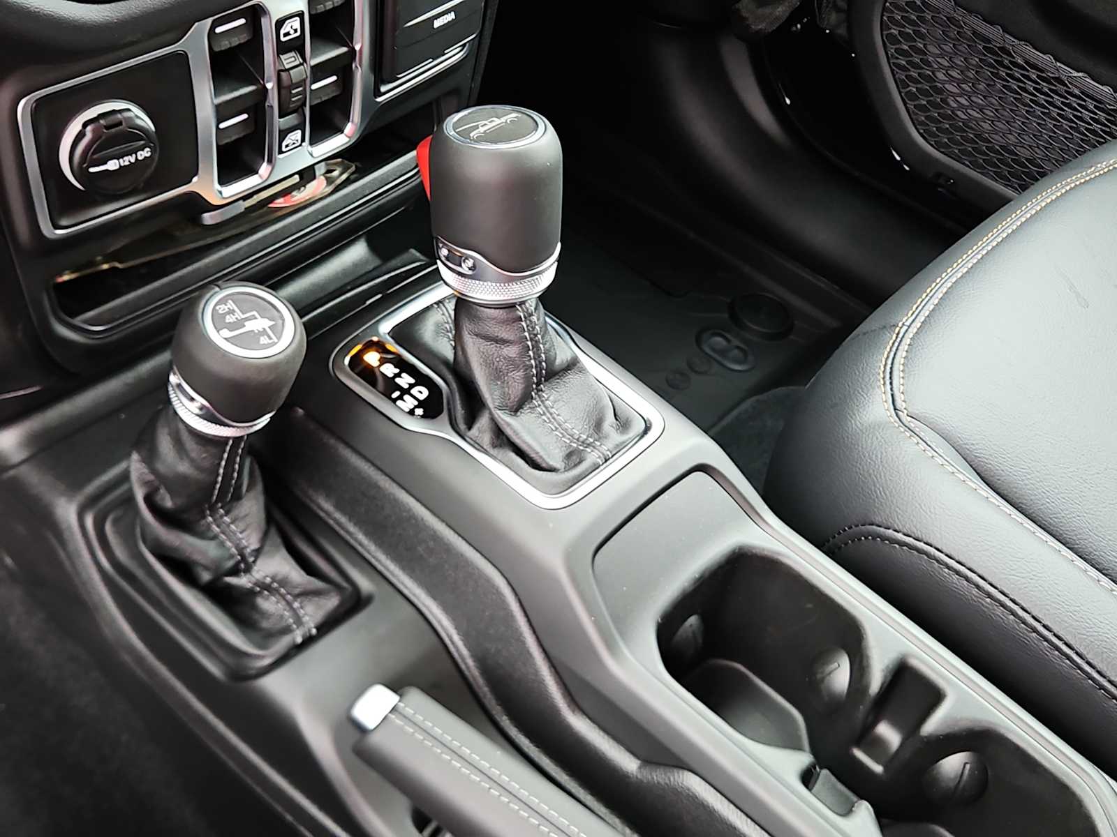 Thumbnail: 2026 Jeep Gladiator - 20