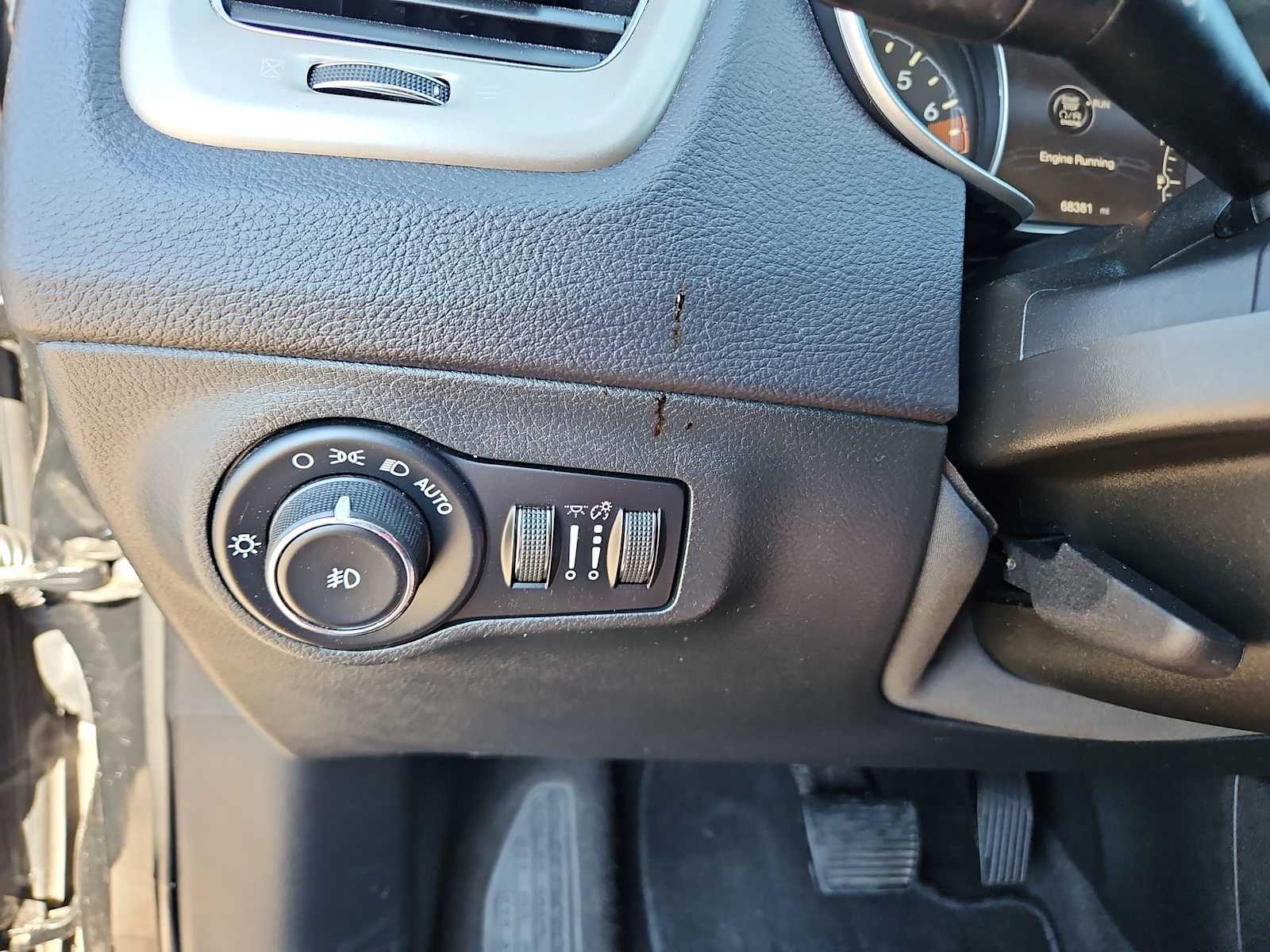 Thumbnail: 2018 Jeep Compass - 25