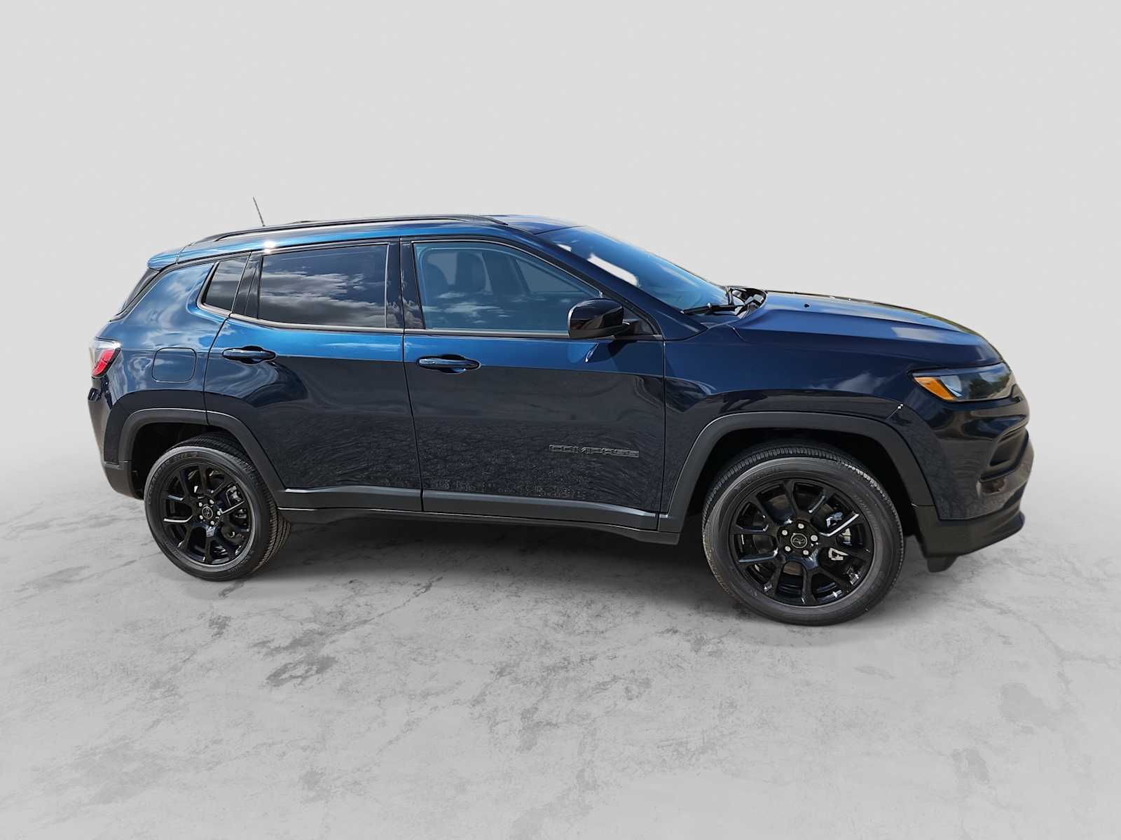 Thumbnail: 2026 Jeep Compass - 9