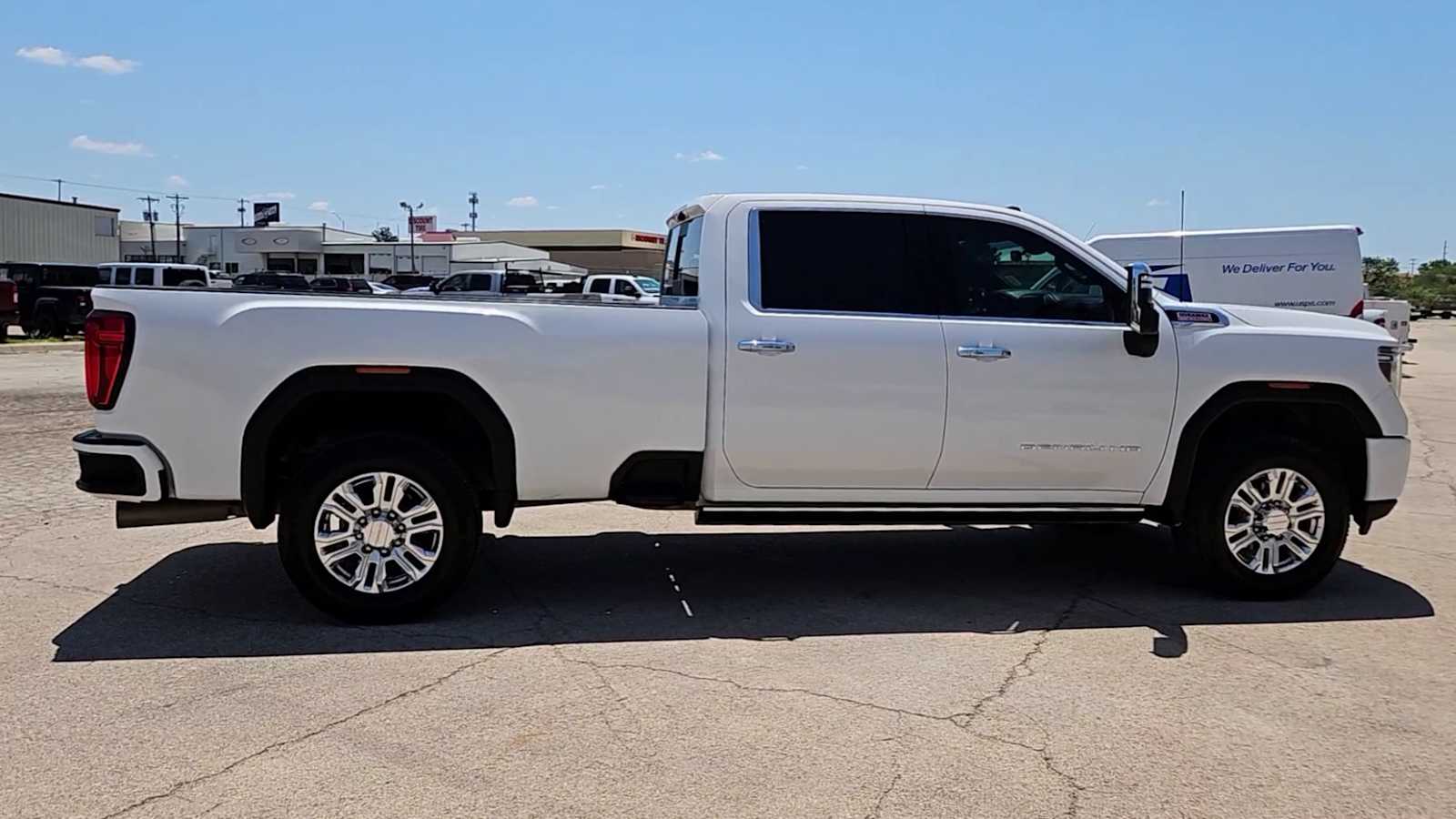 Thumbnail: 2023 GMC Sierra 2500 - 8