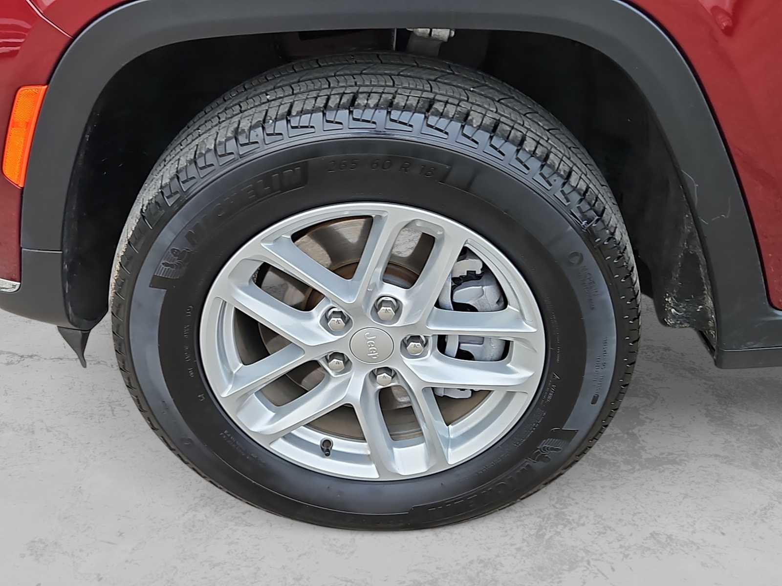 Thumbnail: 2024 Jeep Grand Cherokee L - 12