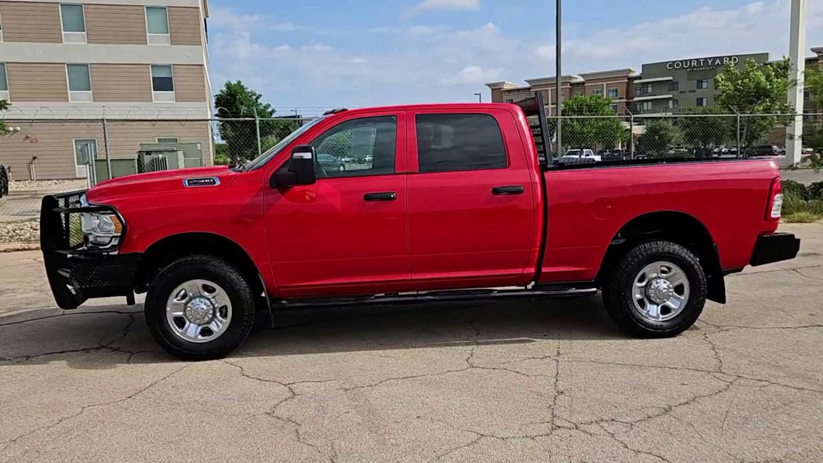 2024 RAM 2500 Tradesman 9