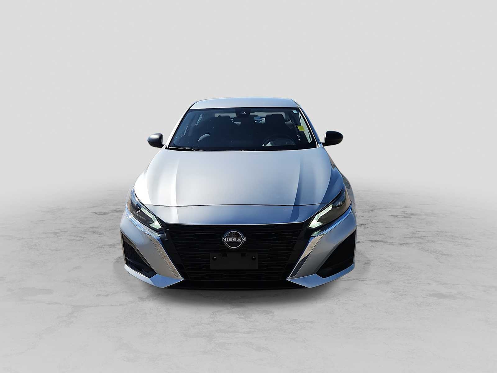 Thumbnail: 2024 Nissan Altima - 3
