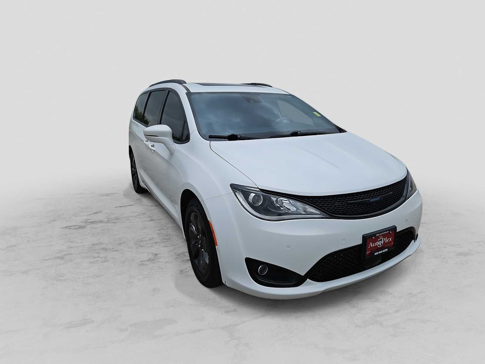 Thumbnail: 2020 Chrysler Pacifica - 2