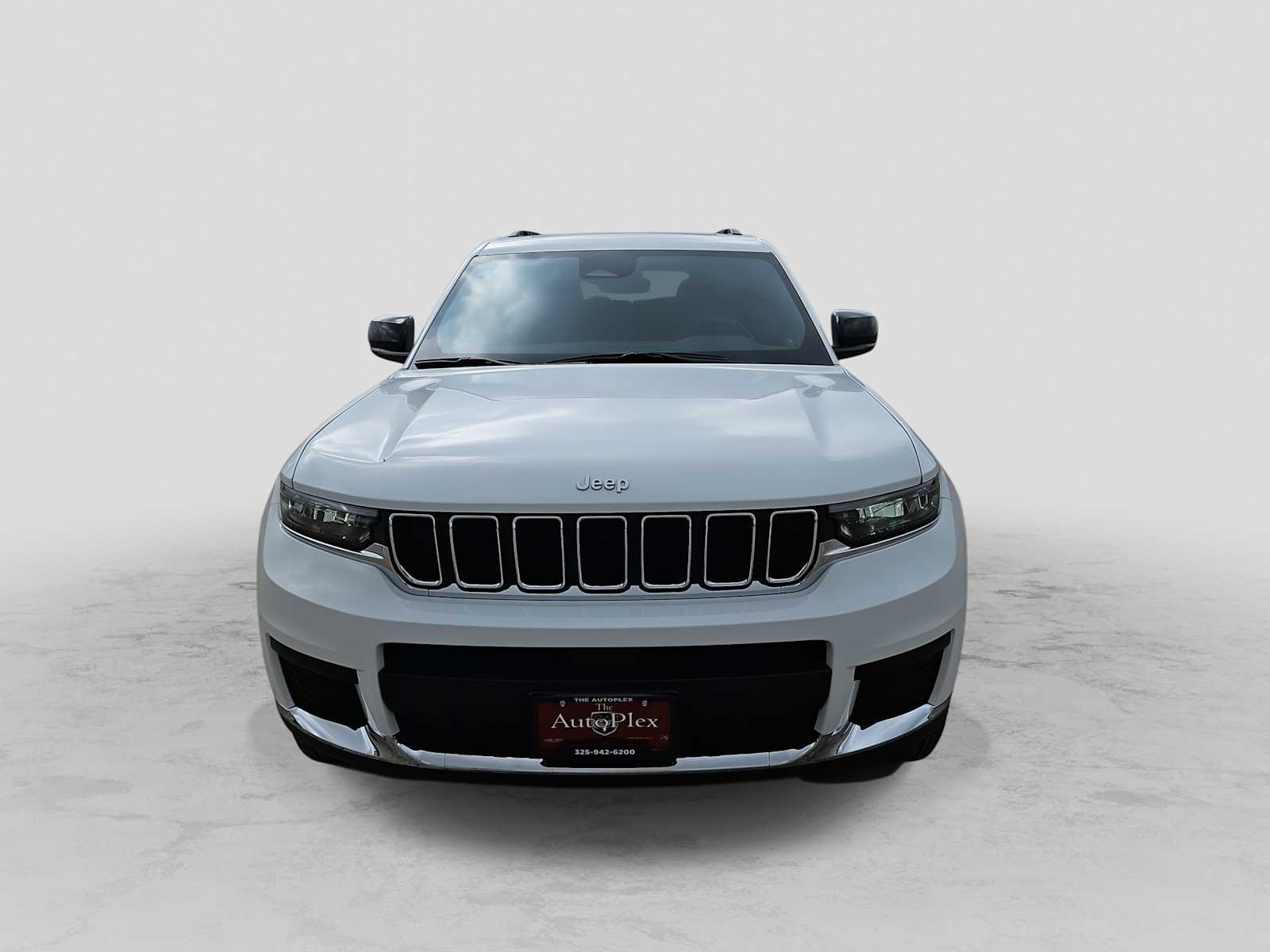 Thumbnail: 2026 Jeep Grand Cherokee L - 3