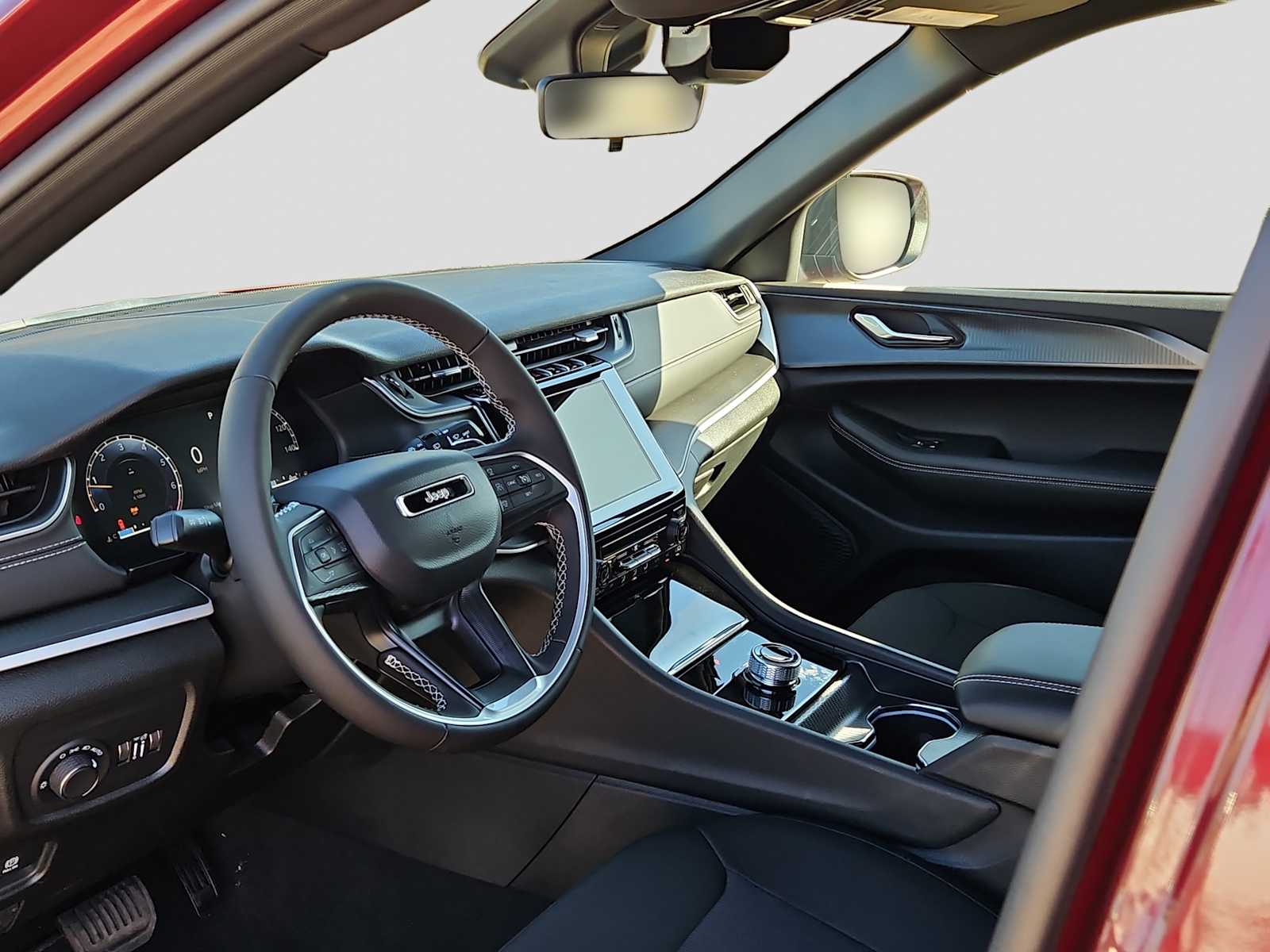 Thumbnail: 2025 Jeep Grand Cherokee - 10