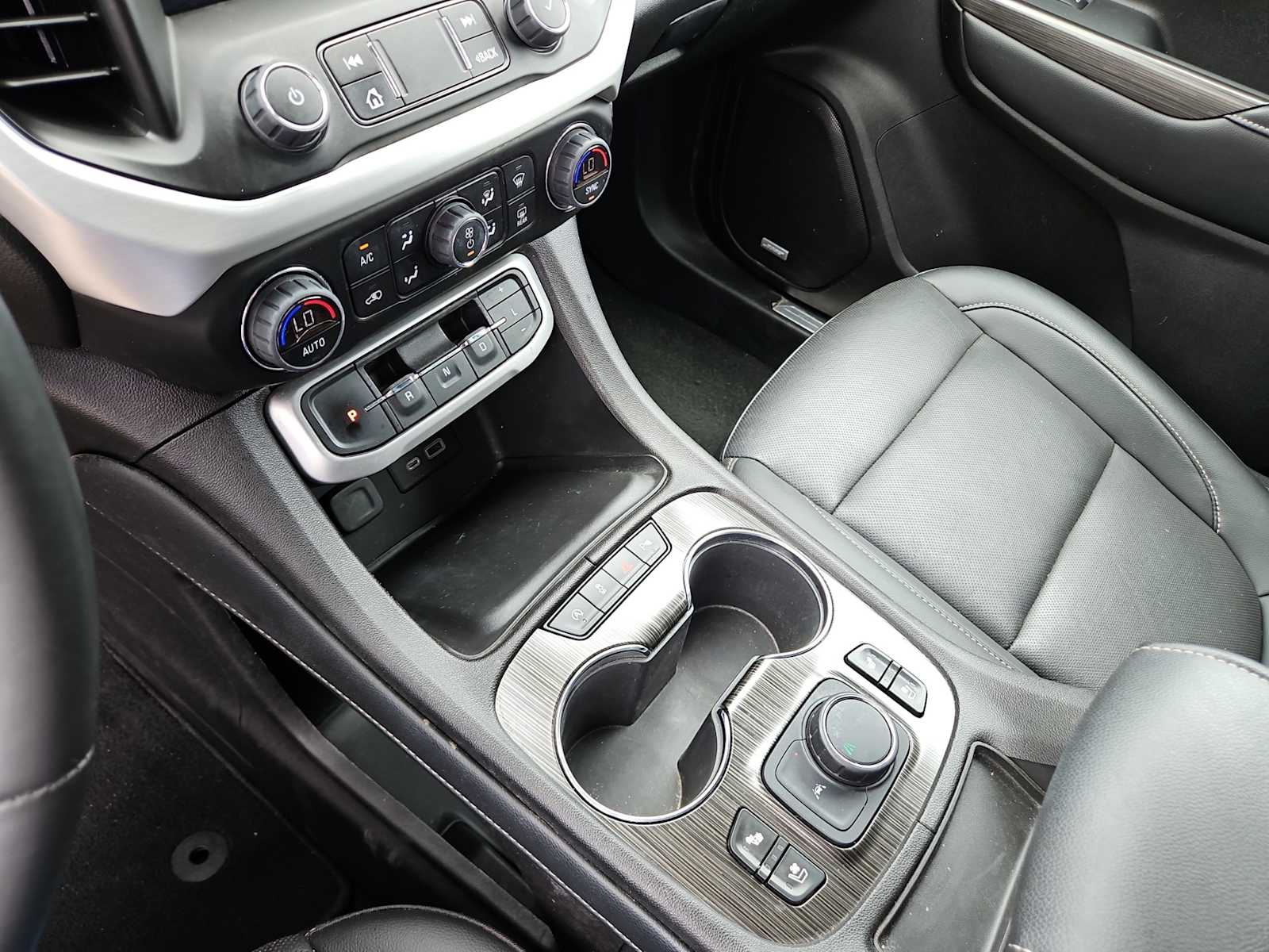 Thumbnail: 2023 GMC Acadia - 20