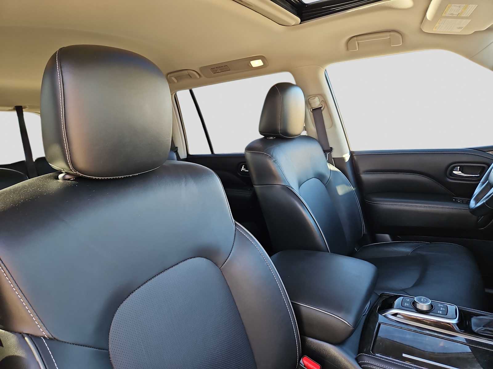 Thumbnail: 2024 INFINITI QX80 - 17