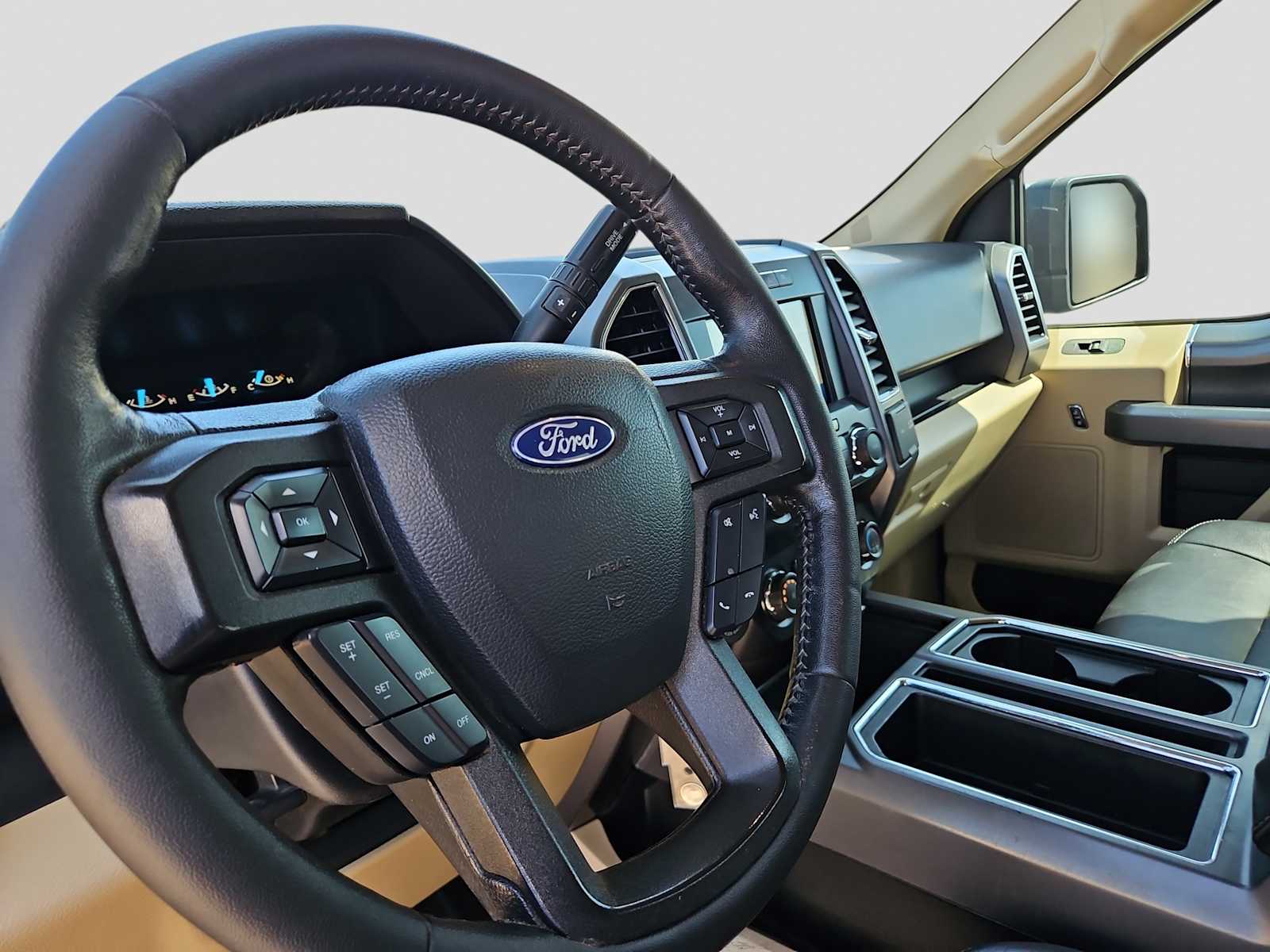 Thumbnail: 2019 Ford F-150 - 10