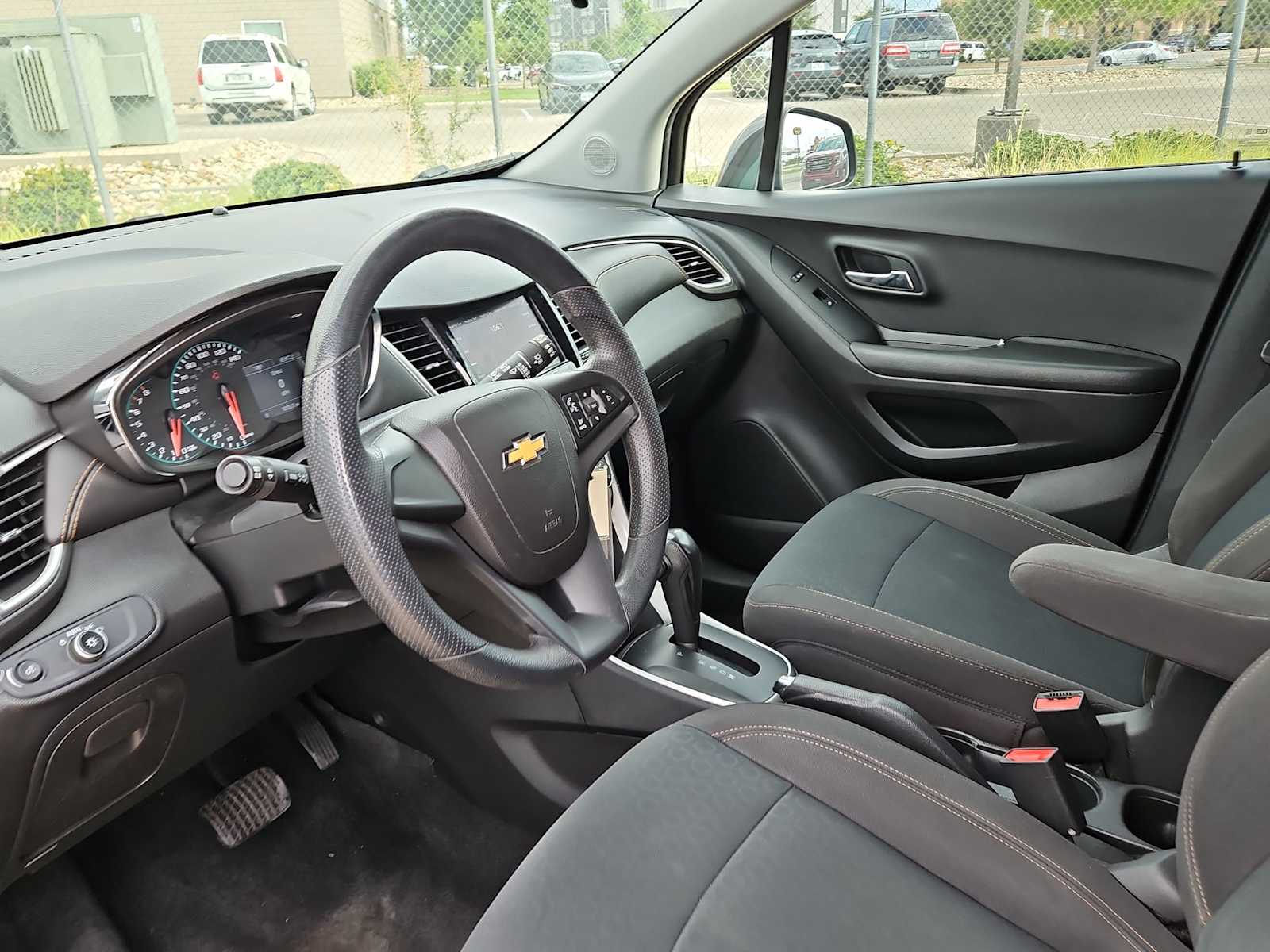 Thumbnail: 2021 Chevrolet Trax - 10