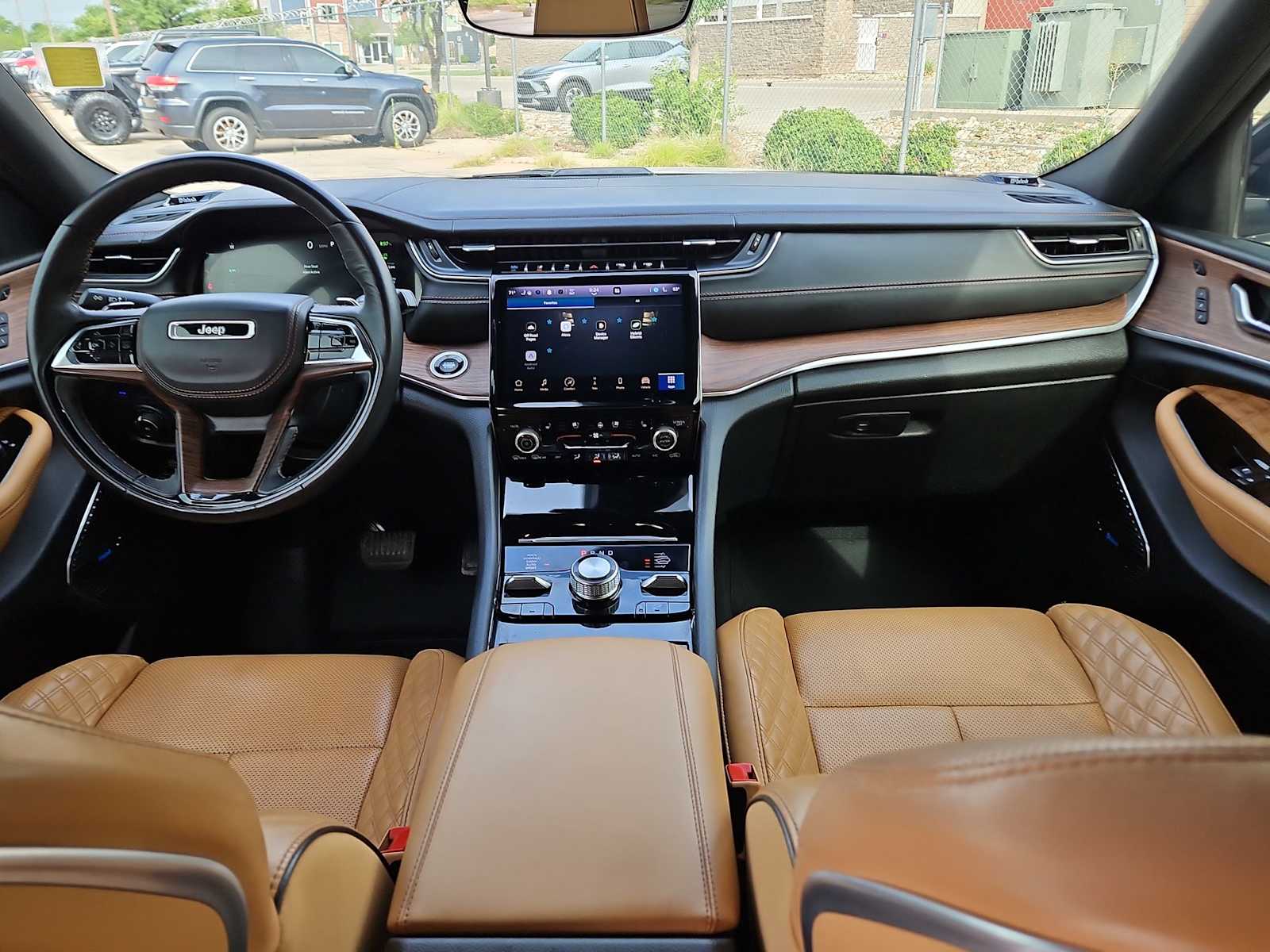 2022 Jeep Grand Cherokee Summit 4xe 19