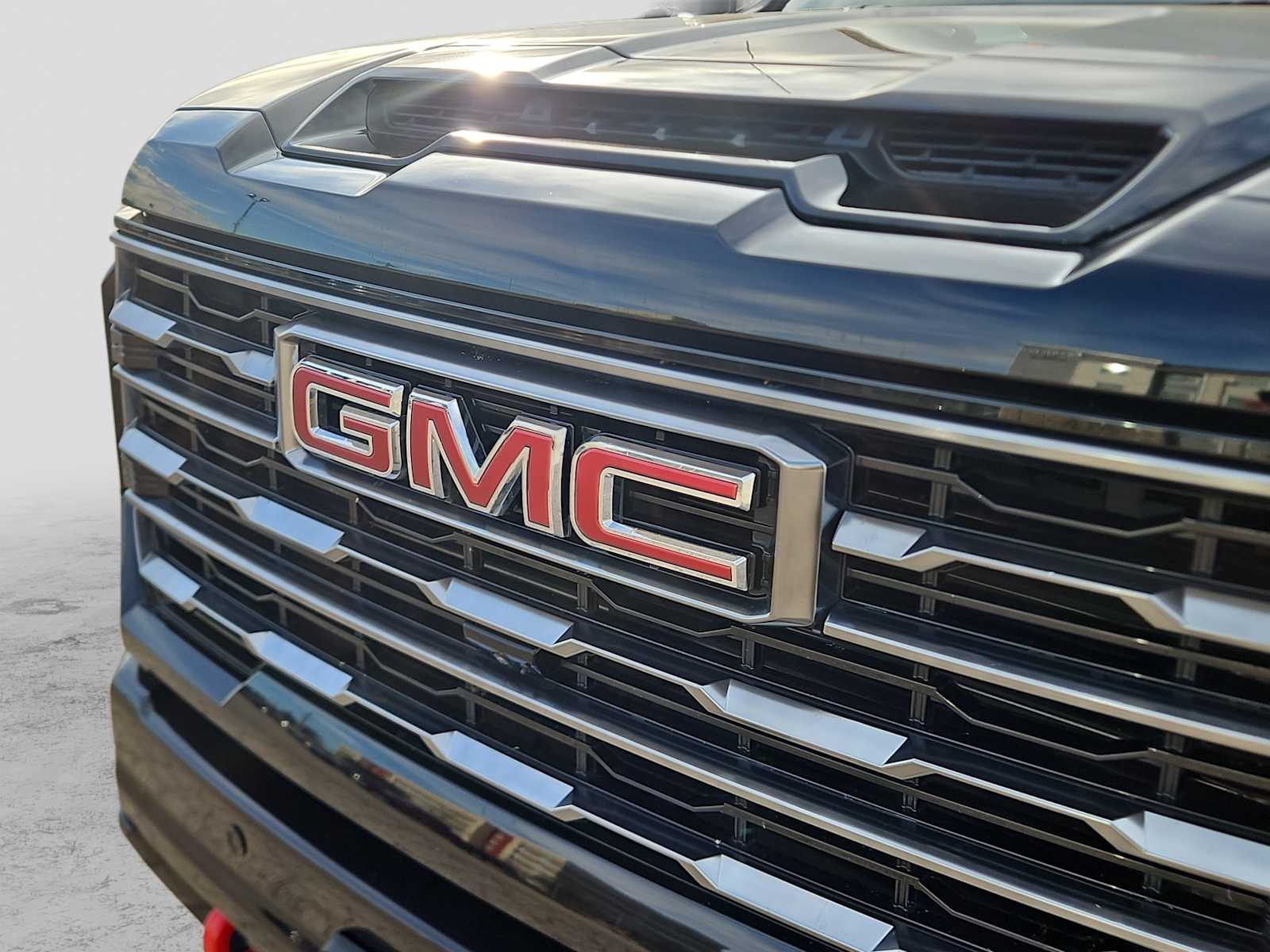 Thumbnail: 2025 GMC Sierra 2500 - 13