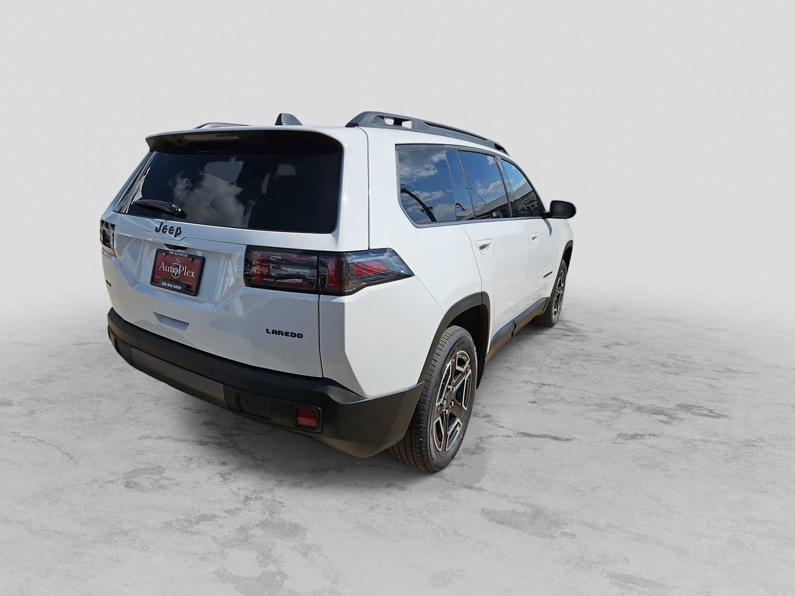 Thumbnail: 2026 Jeep Cherokee - 8
