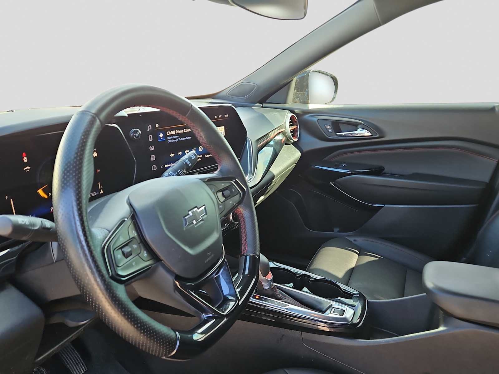 Thumbnail: 2025 Chevrolet Trax - 10