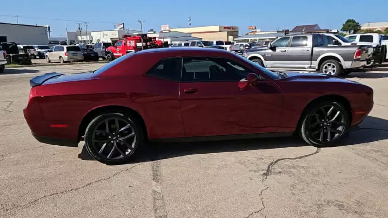 Thumbnail: 2021 Dodge Challenger - 8