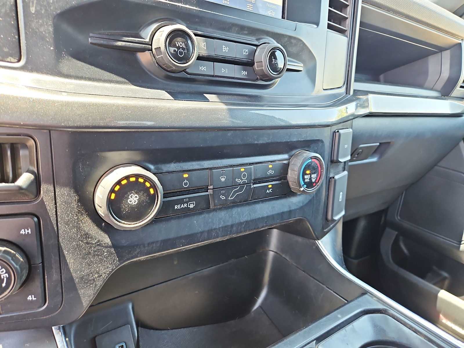 Thumbnail: 2023 Ford F-150 - 28